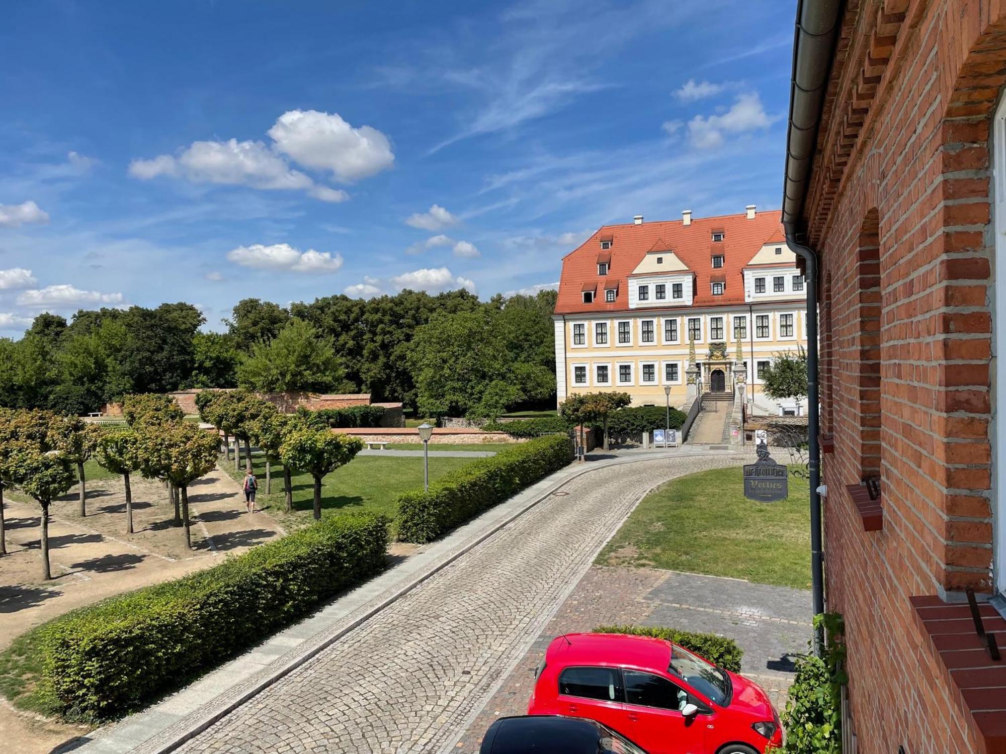 Appartments Zur Schlosswache Delitzsch Buitenkant foto